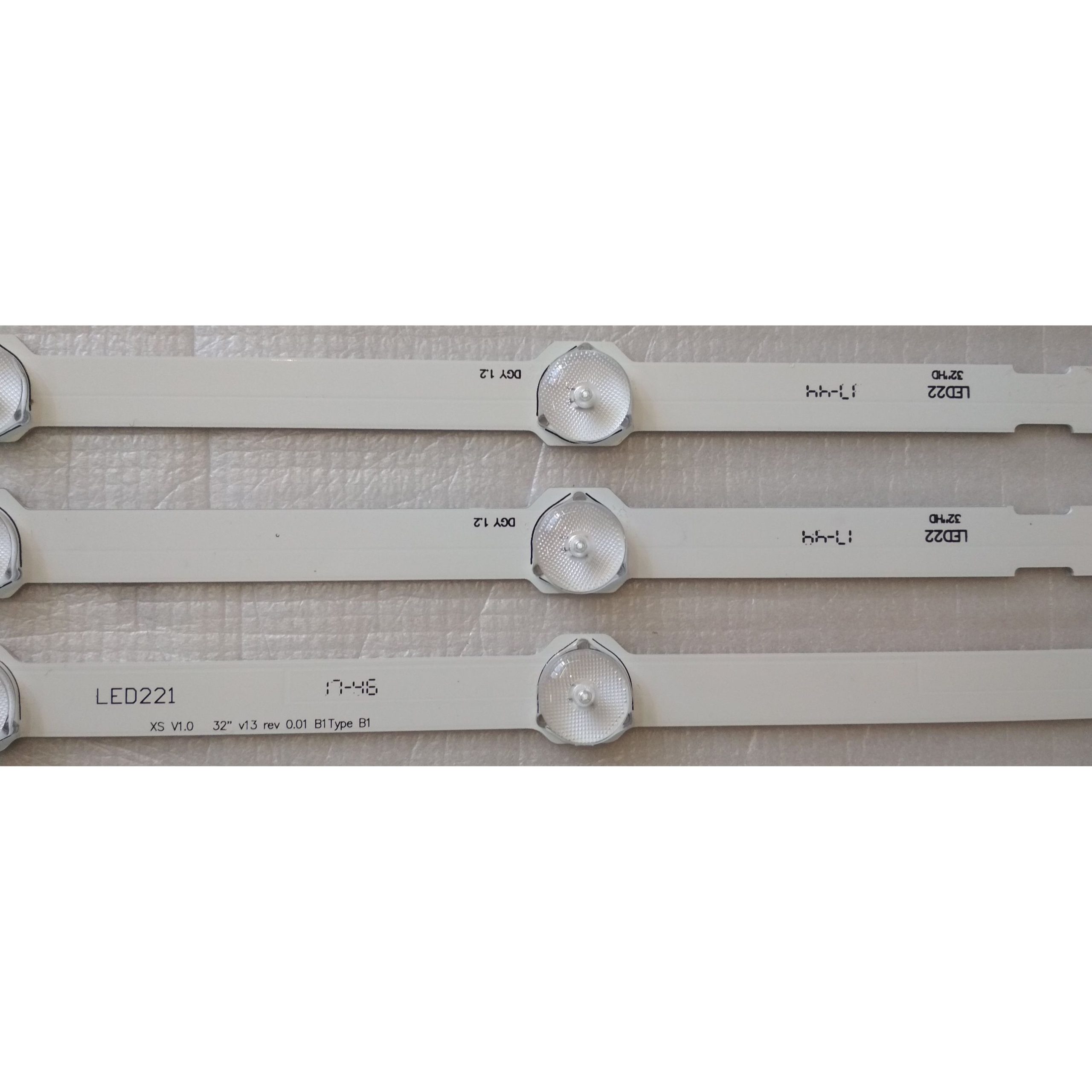 LG 32 ROW 2.1 6916L-1437A 6916L-1438A